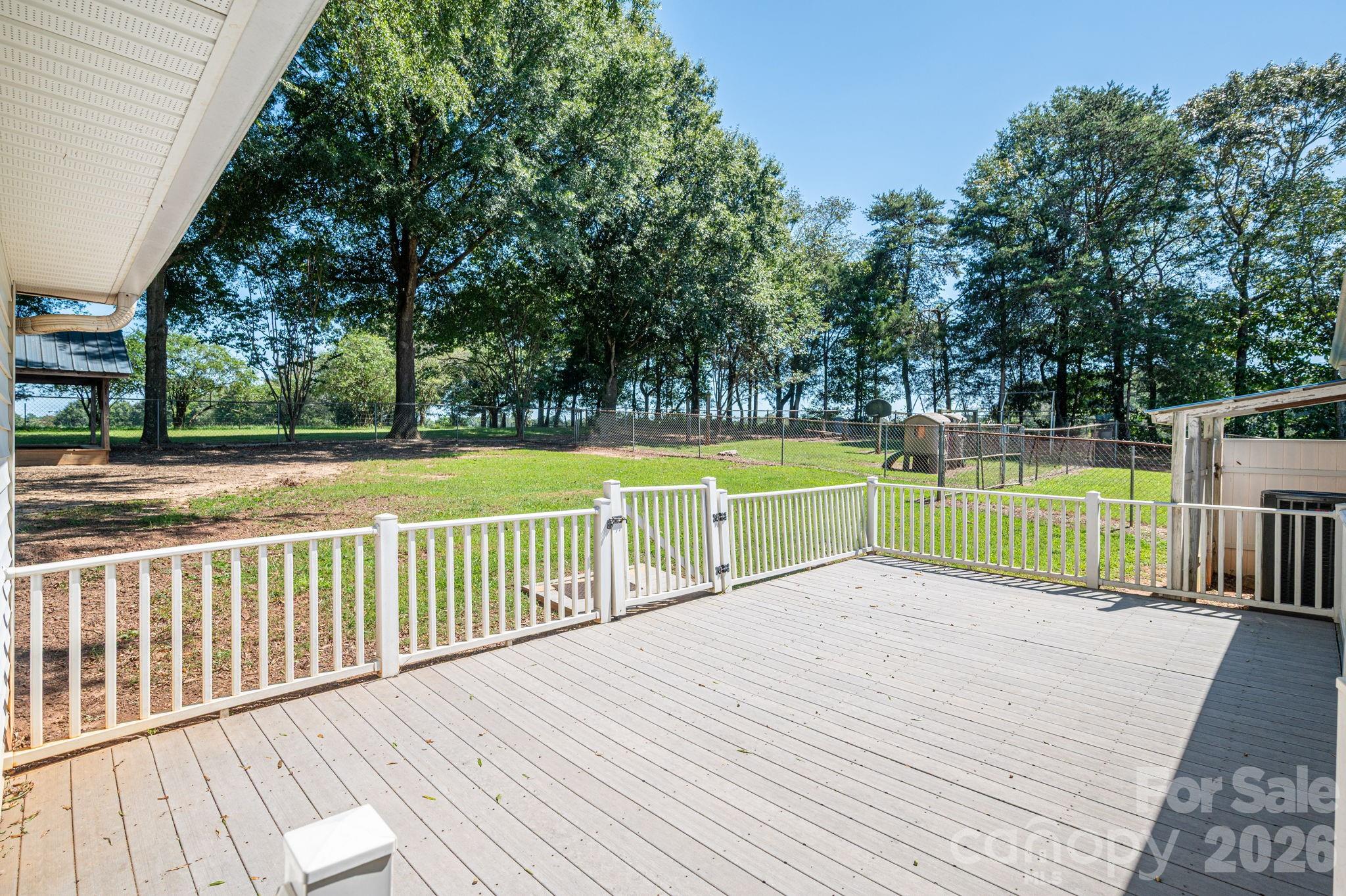 2482 June Bug Road — Vale