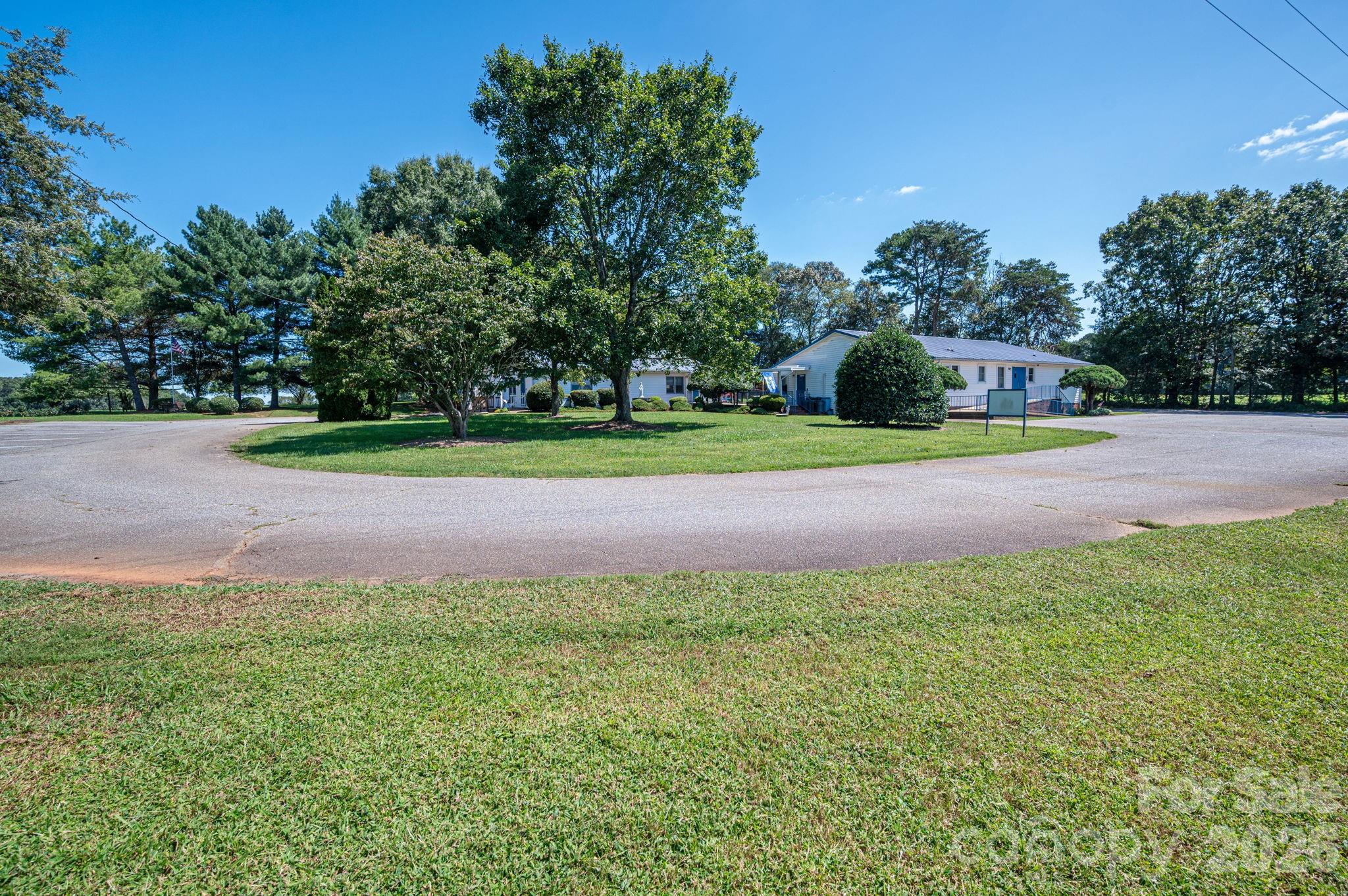 2482 June Bug Road — Vale