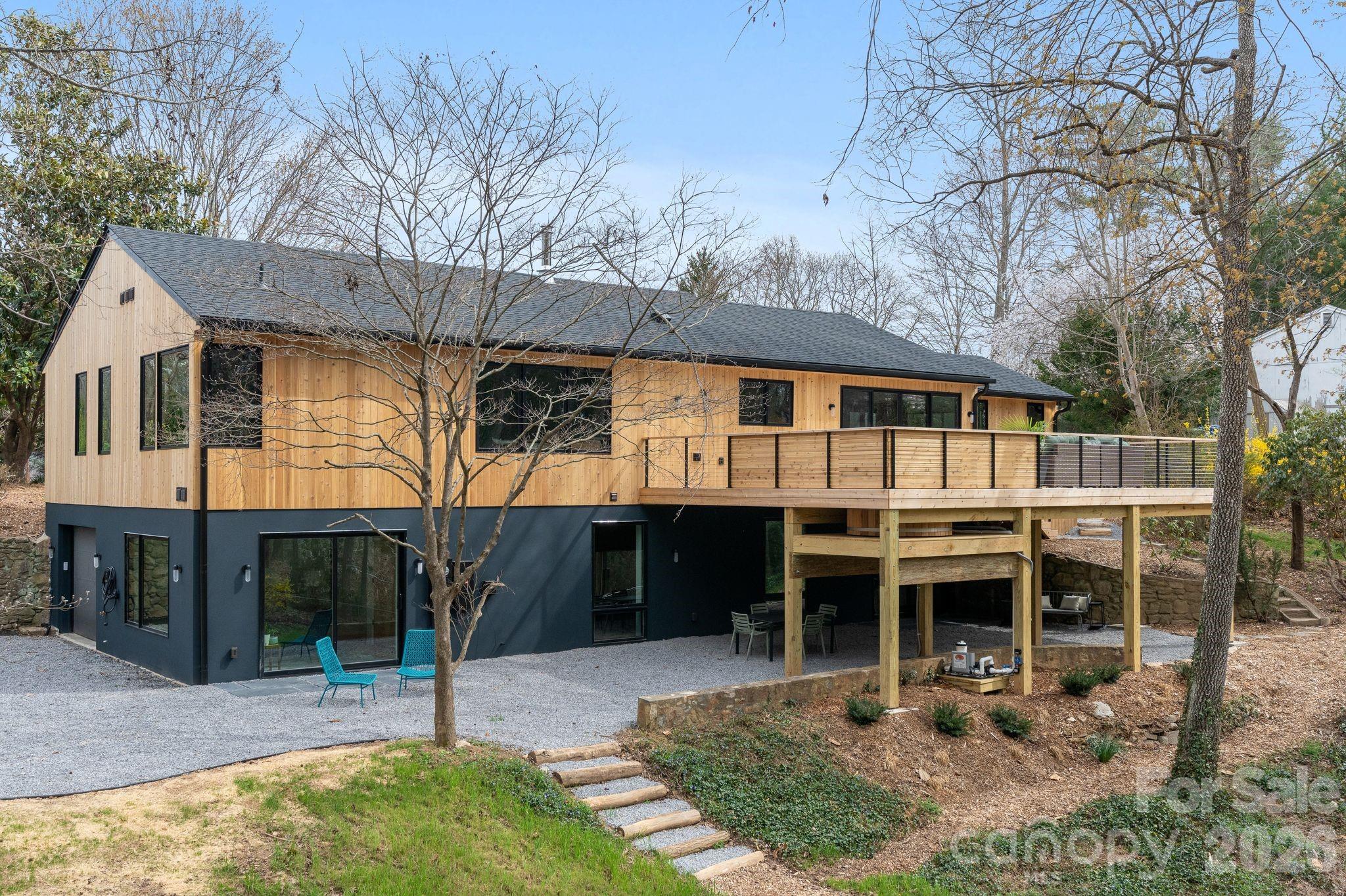 330 Windsor Road — Asheville