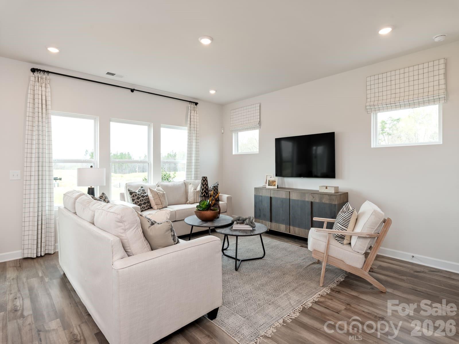424 Luna Lane — Shelby