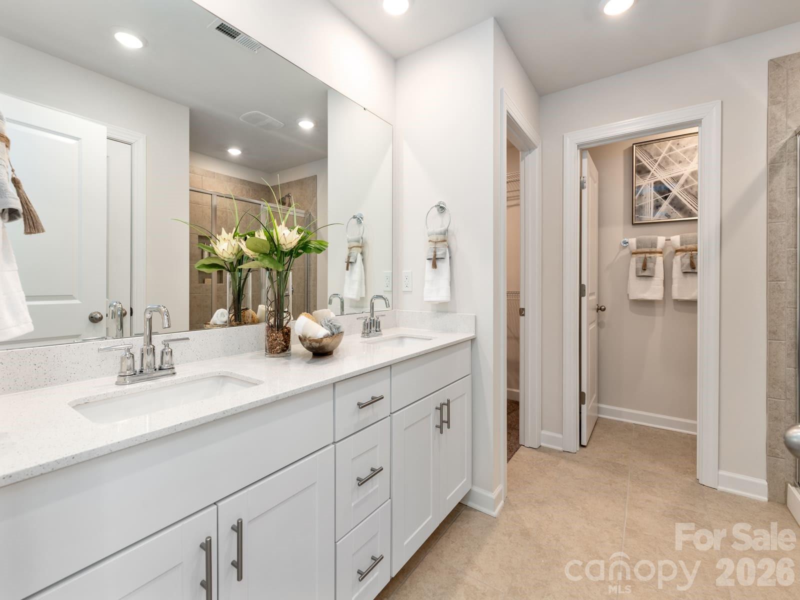 424 Luna Lane — Shelby