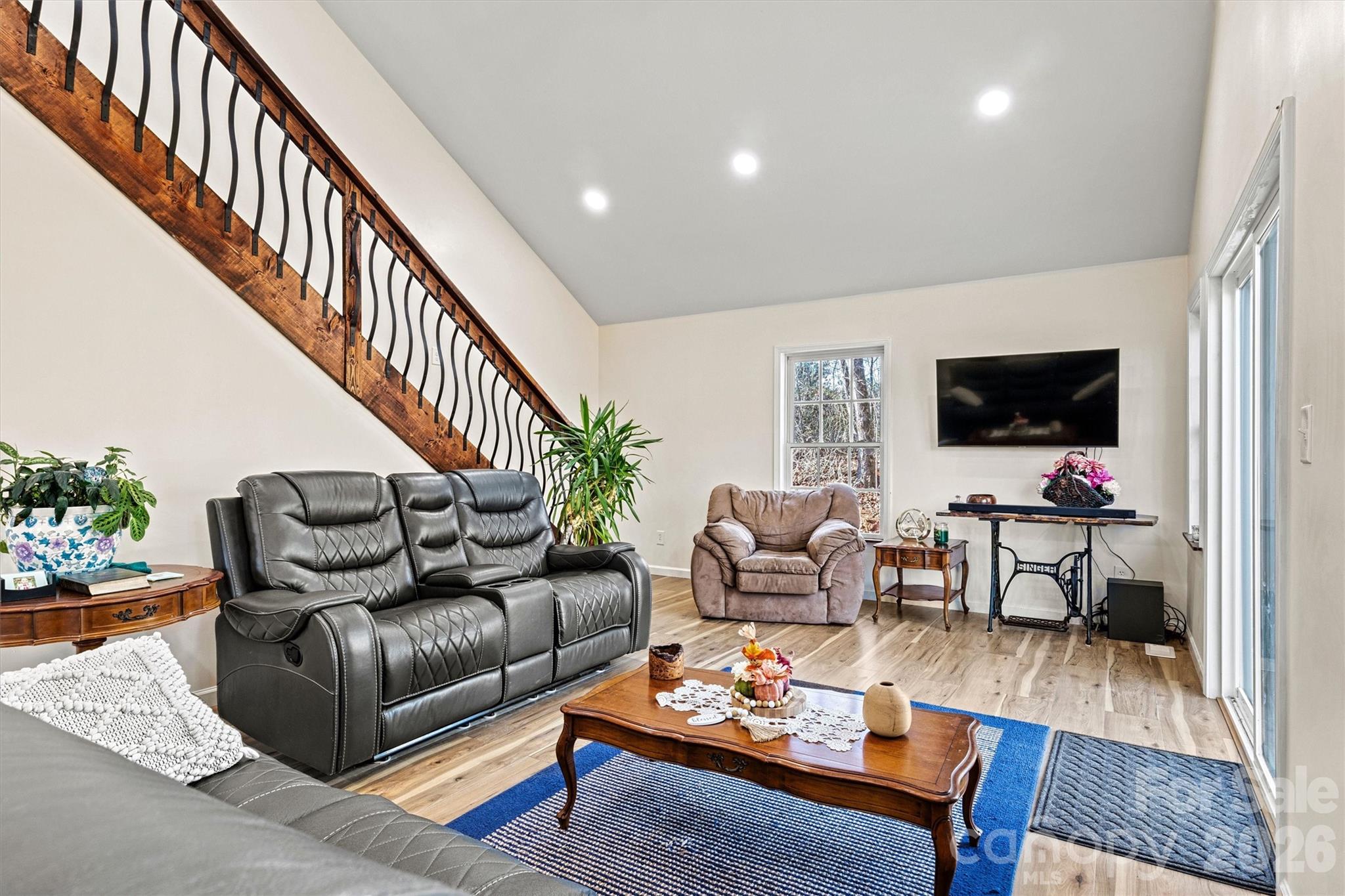 6051 Pointe West Lane — Vale