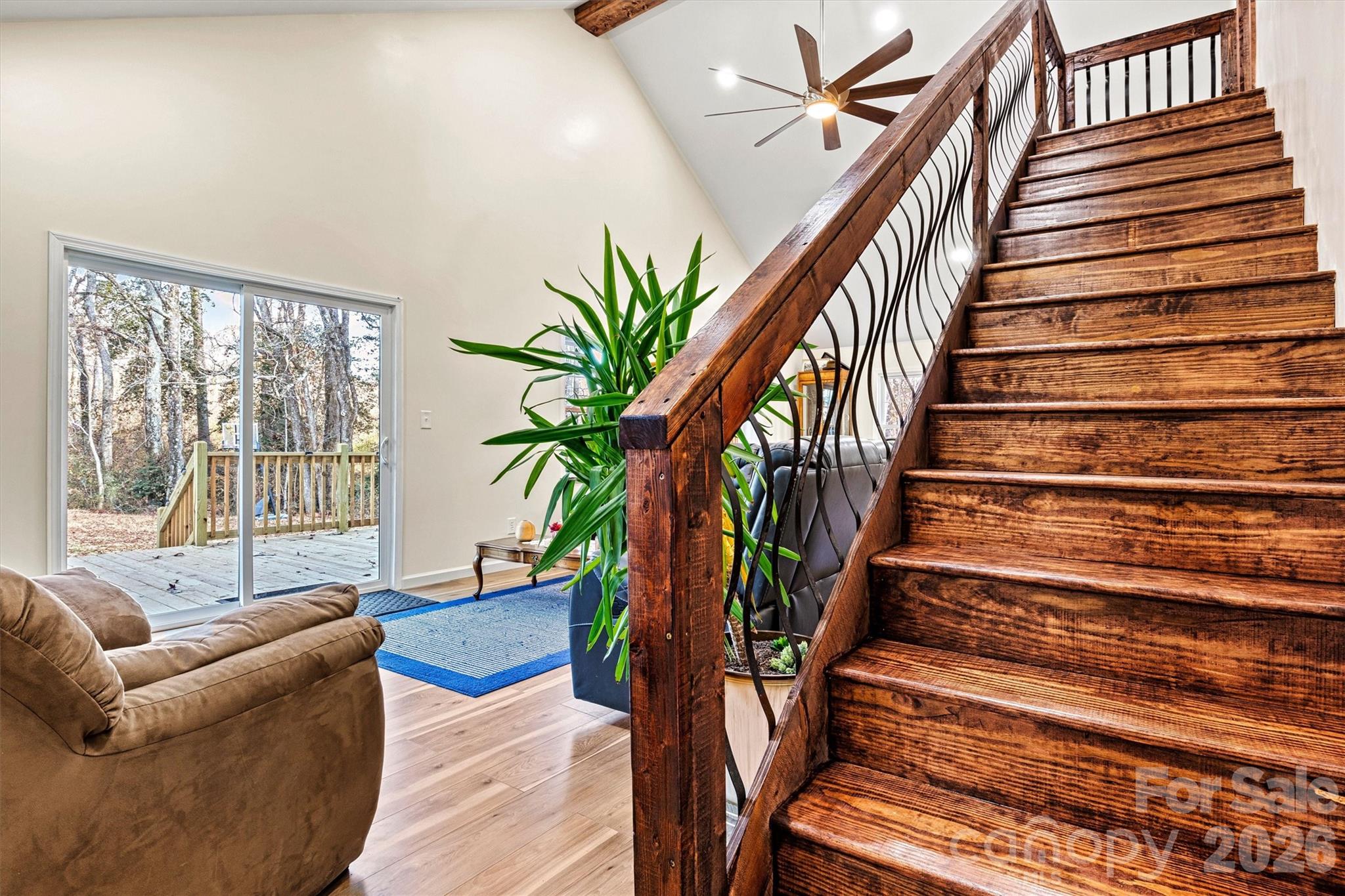 6051 Pointe West Lane — Vale