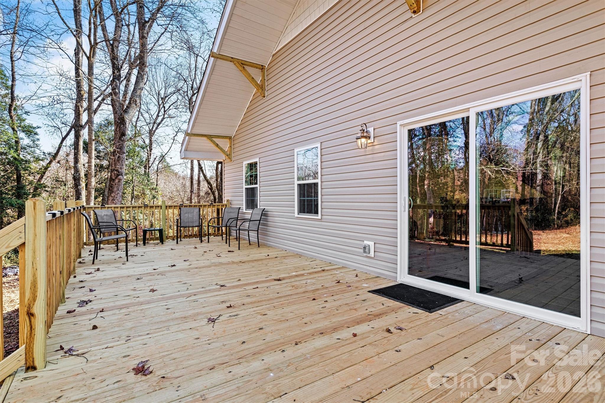 6051 Pointe West Lane — Vale