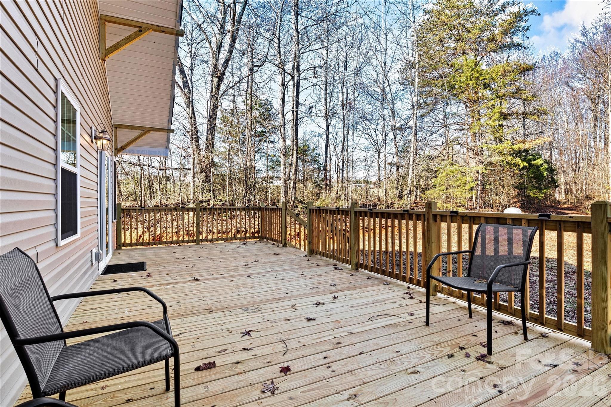 6051 Pointe West Lane — Vale