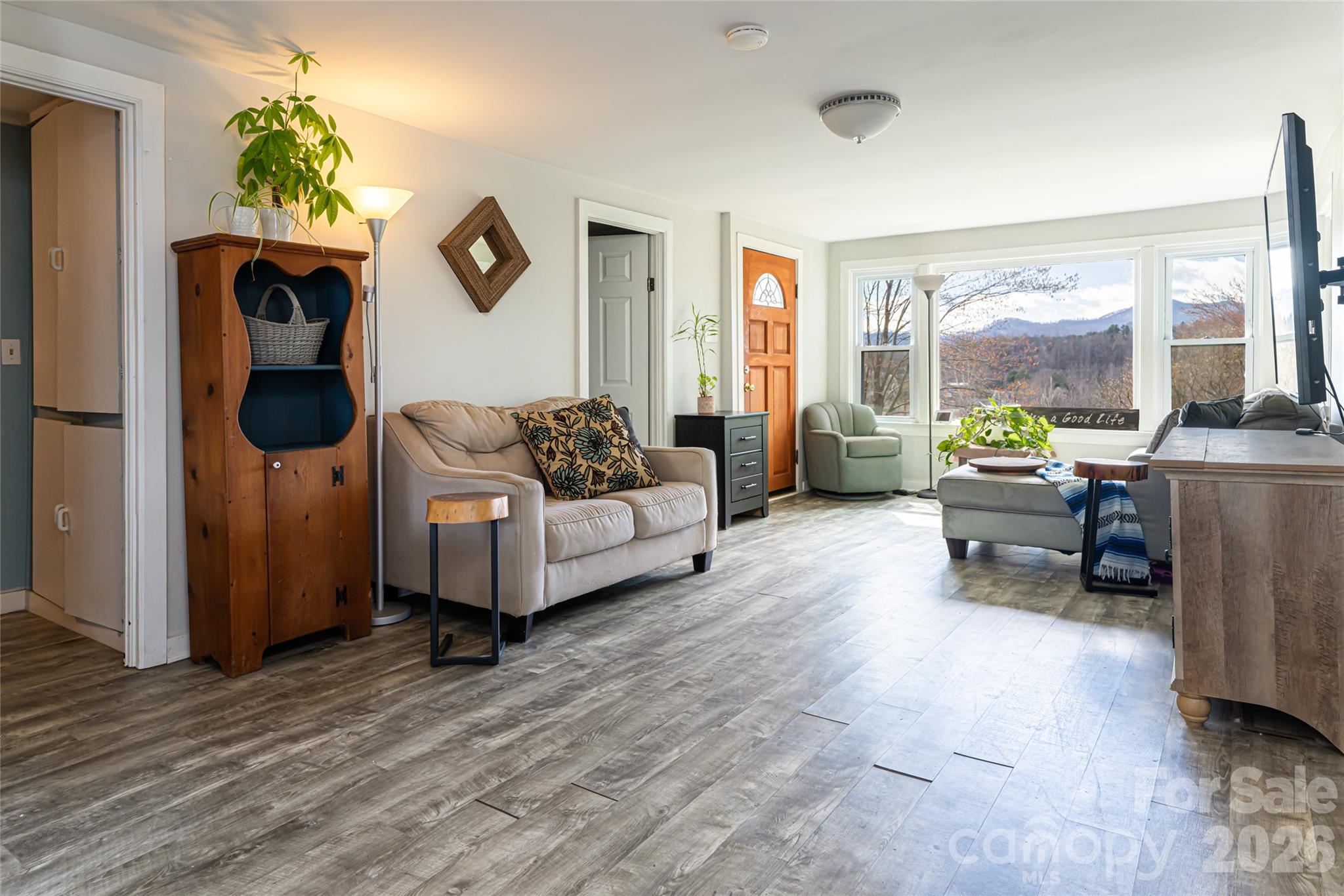 203 Pine Street — Candler