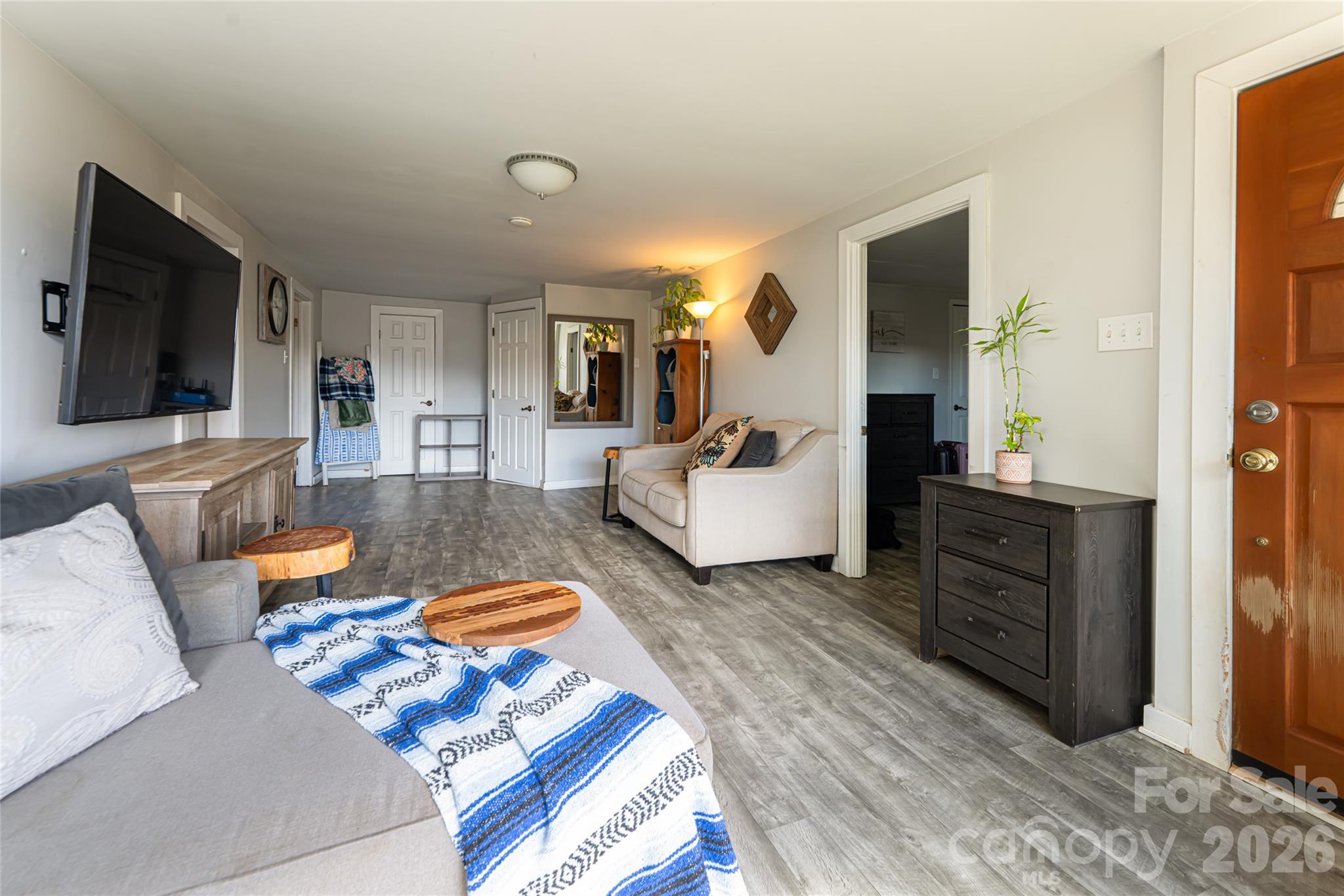 203 Pine Street — Candler