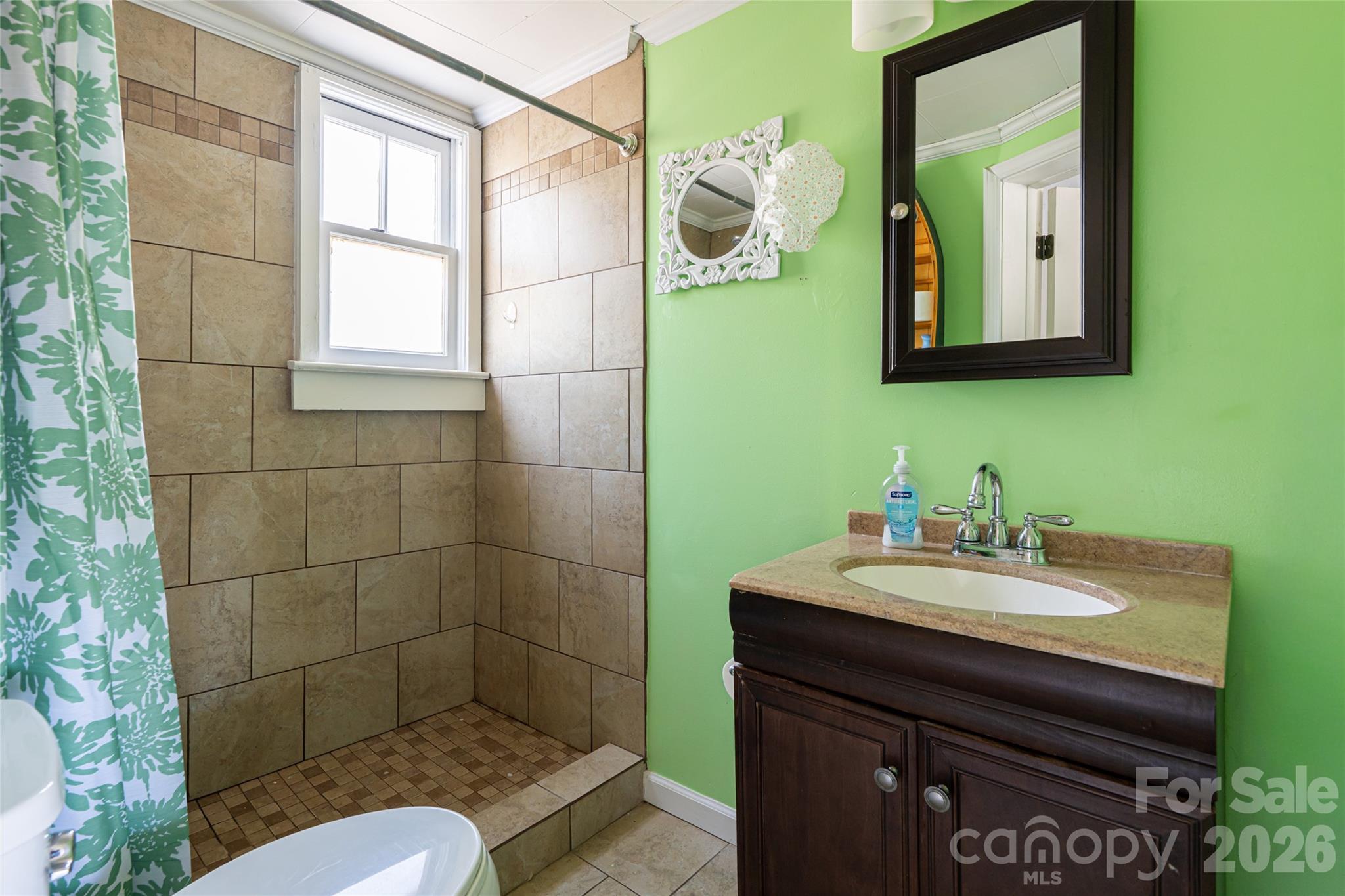 203 Pine Street — Candler