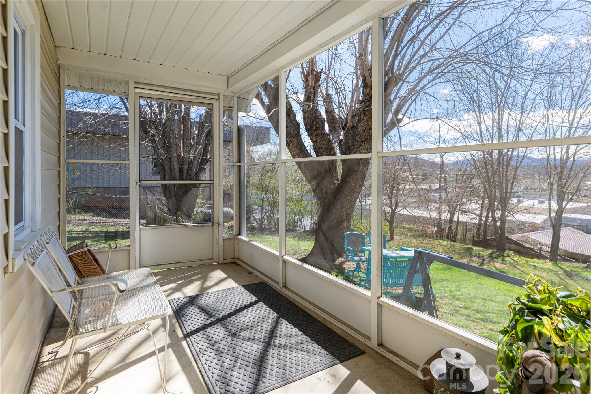 203 Pine Street — Candler