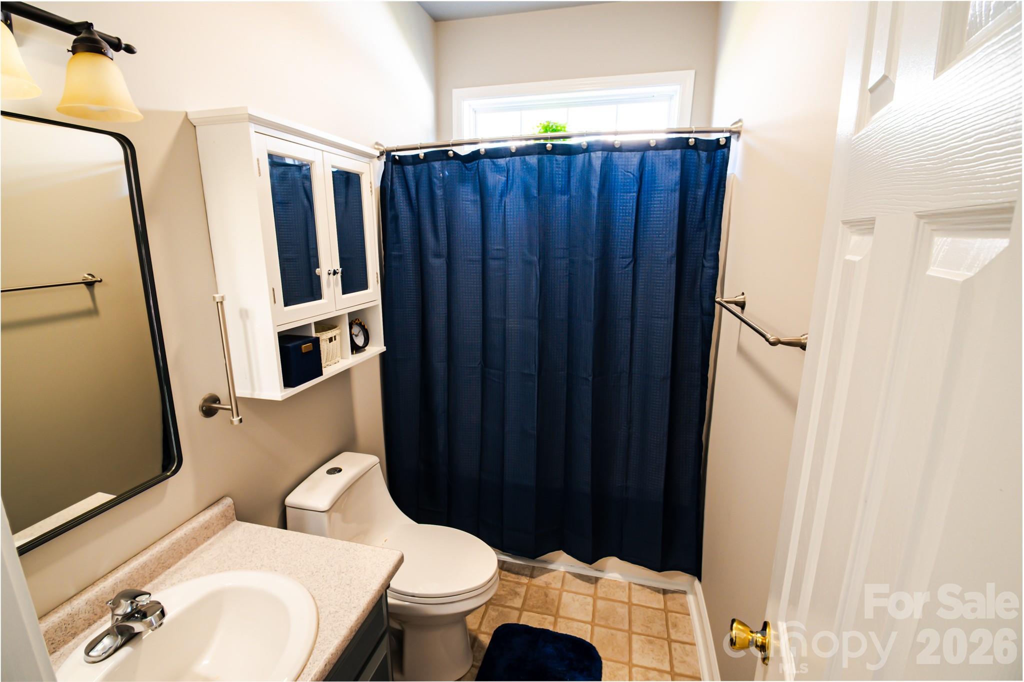 1009 Preston Drive — Lowell