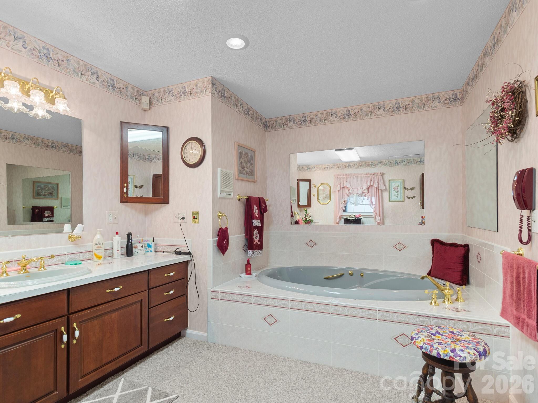 727 Jenkins Valley Road — Alexander