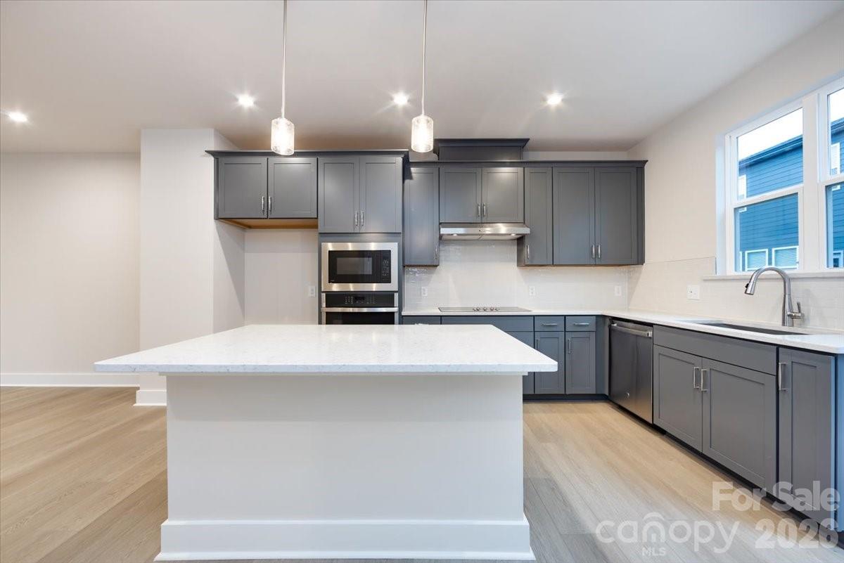 6012 Pivot Court — Charlotte