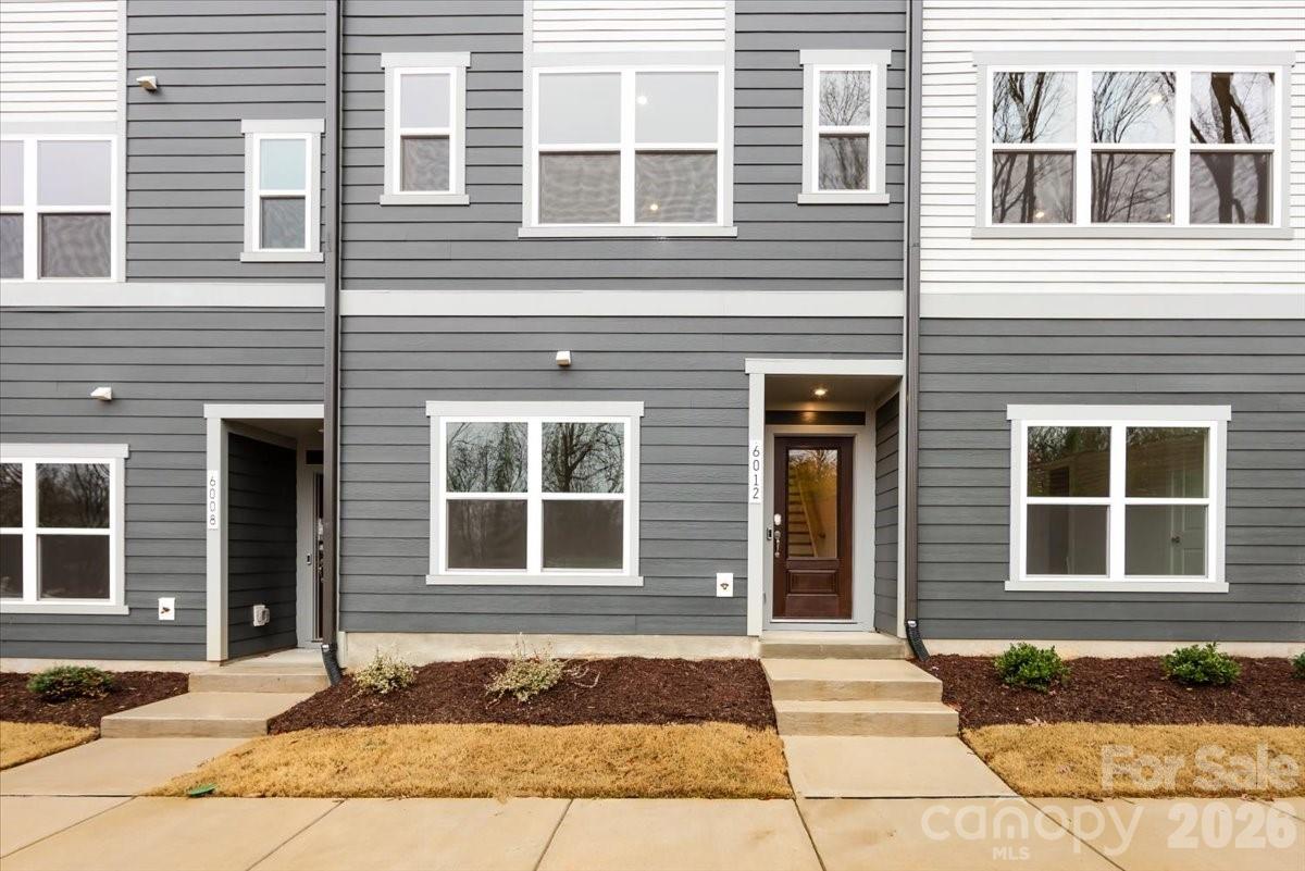 6012 Pivot Court — Charlotte