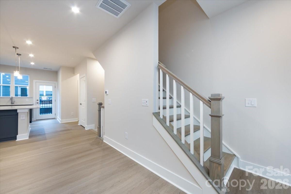 6012 Pivot Court — Charlotte