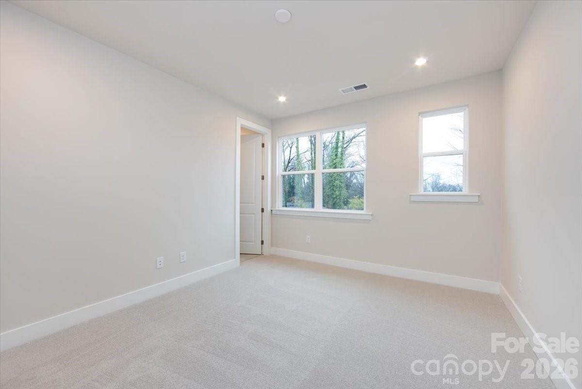 6012 Pivot Court — Charlotte