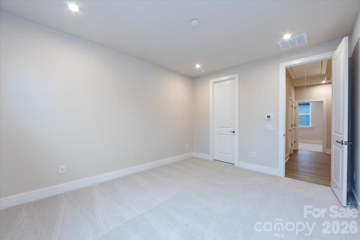 6012 Pivot Court — Charlotte