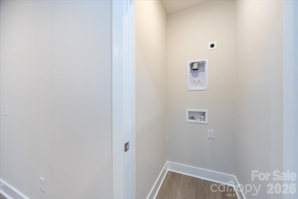 6012 Pivot Court — Charlotte