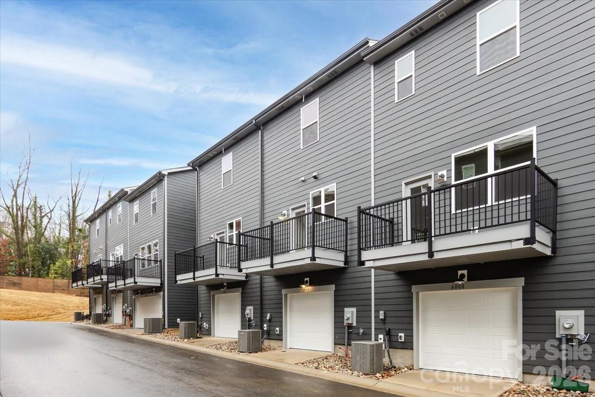 6012 Pivot Court — Charlotte