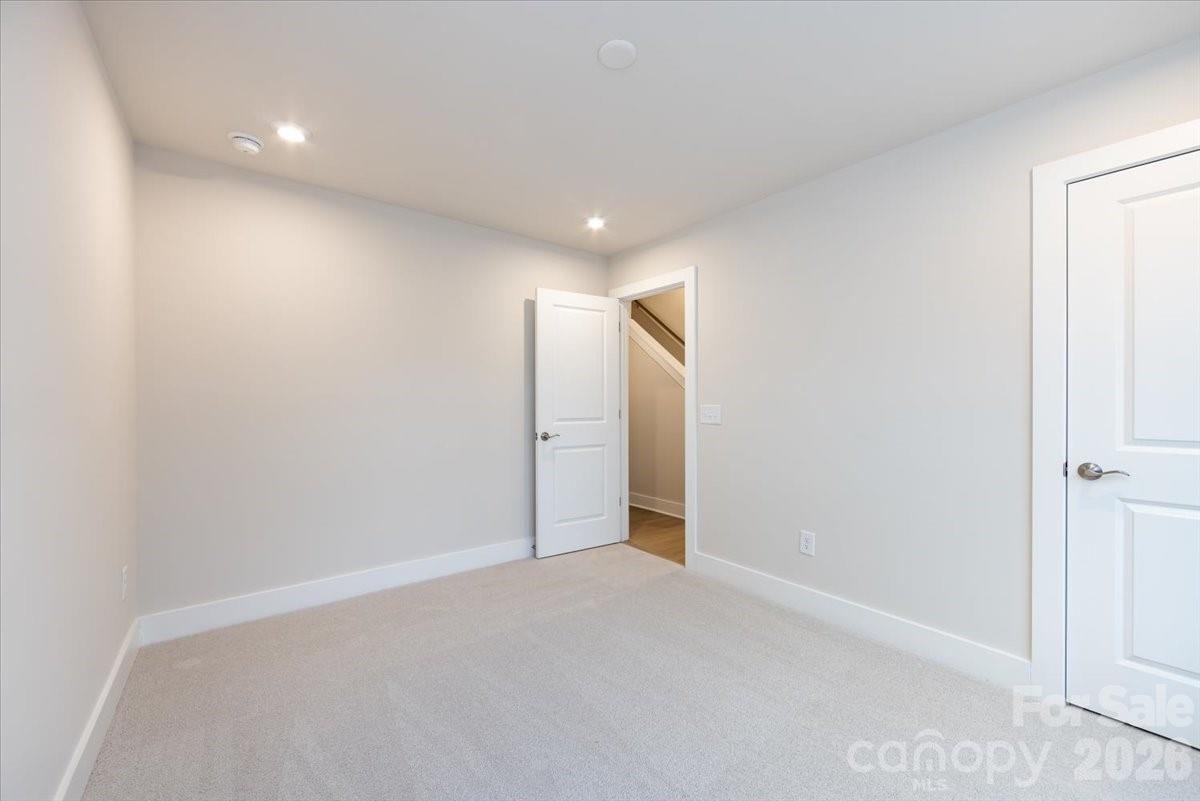 6012 Pivot Court — Charlotte