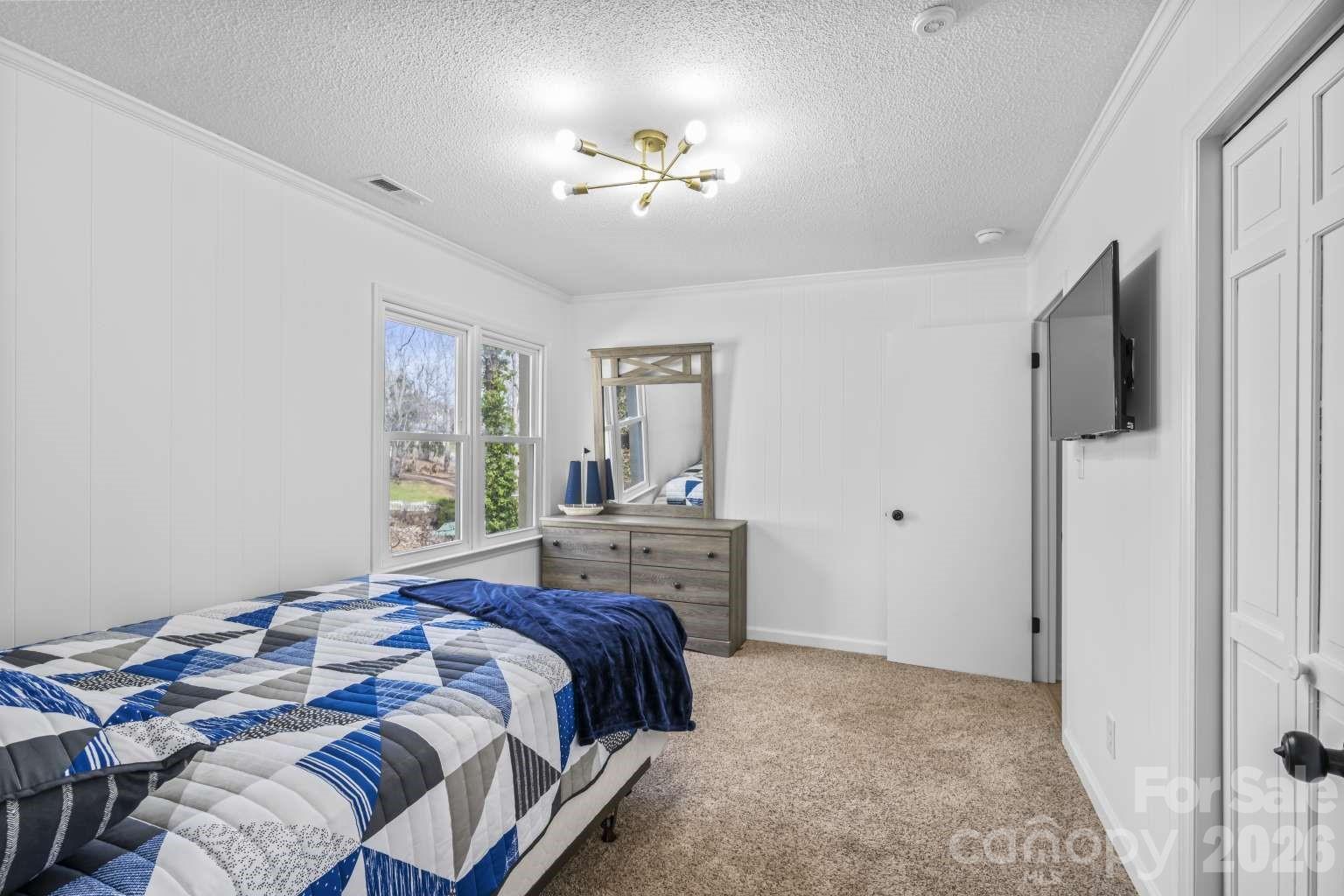 4448 Hill Street — Sherrills Ford