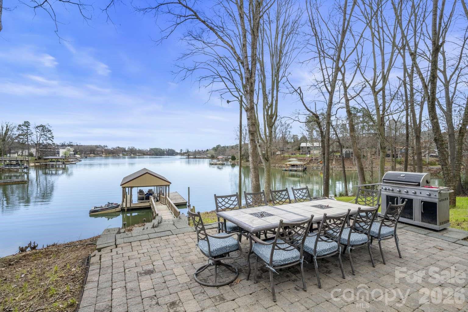 4448 Hill Street — Sherrills Ford