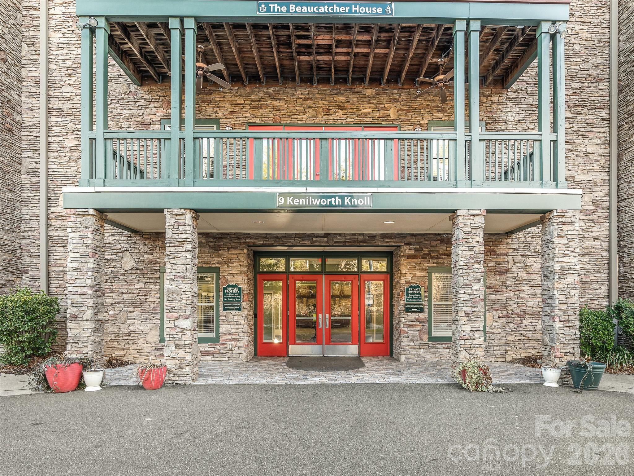 9 Kenilworth Knoll #420 — Asheville