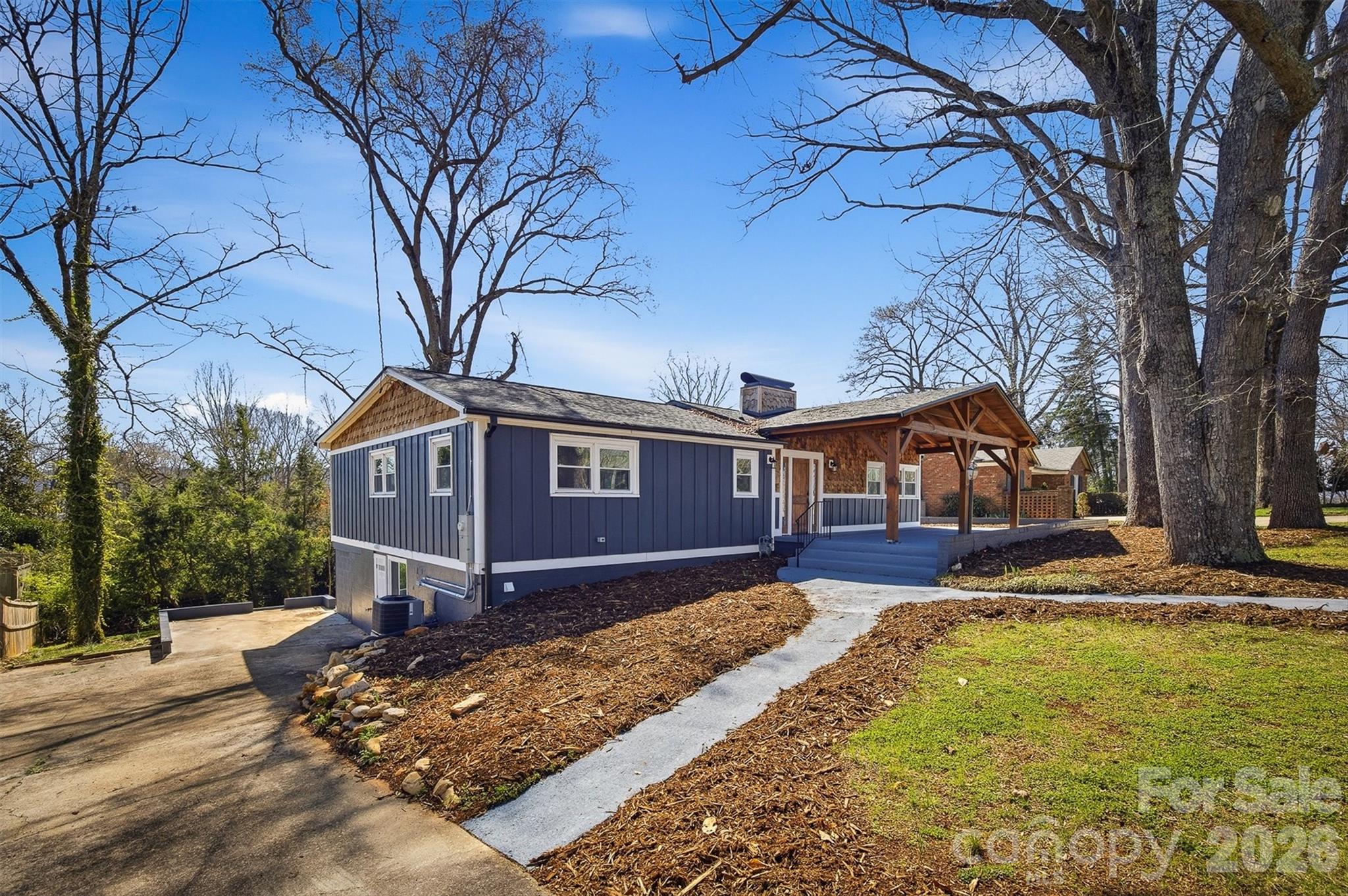 223 W Park Drive — Morganton