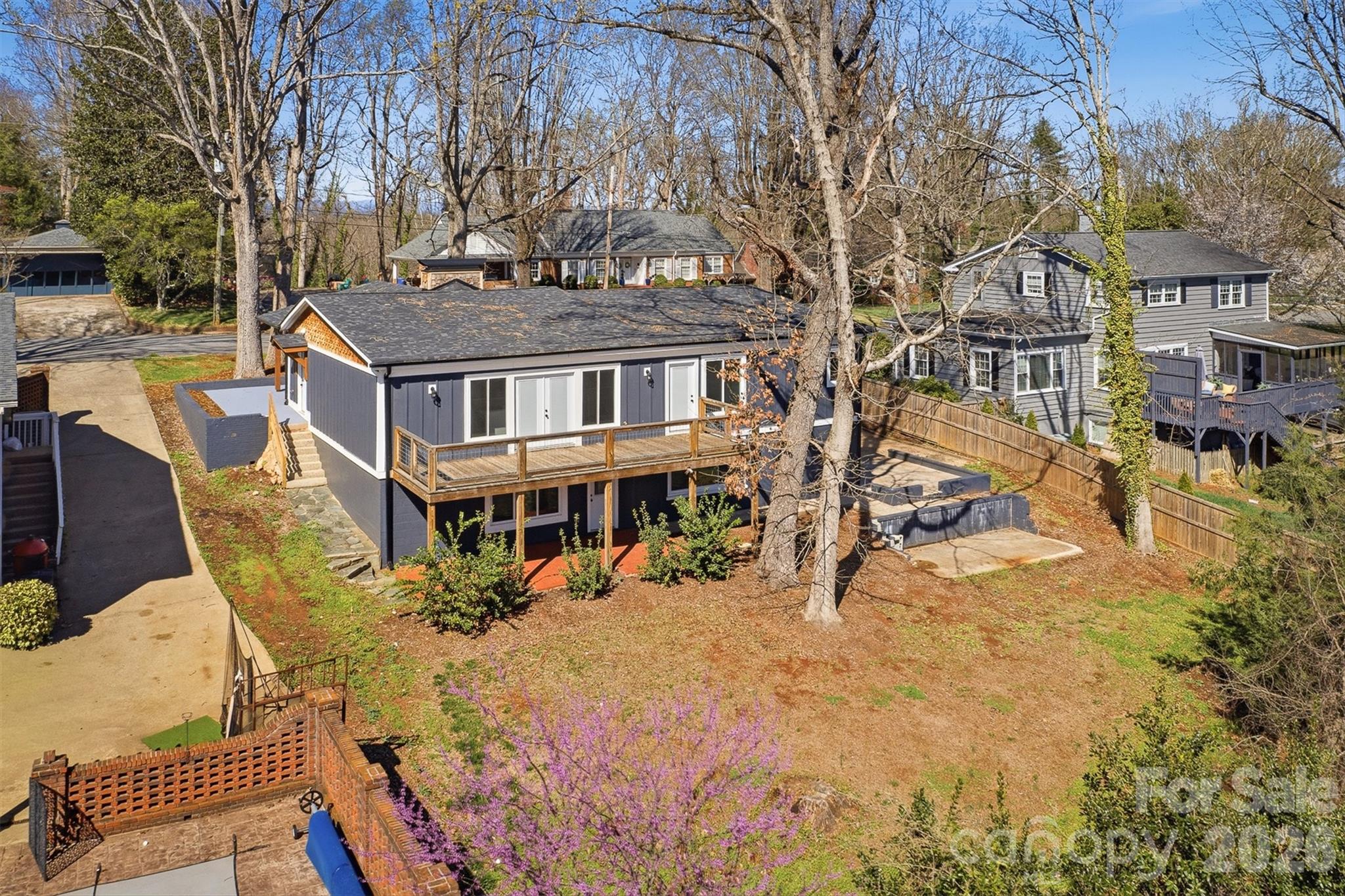 223 W Park Drive — Morganton
