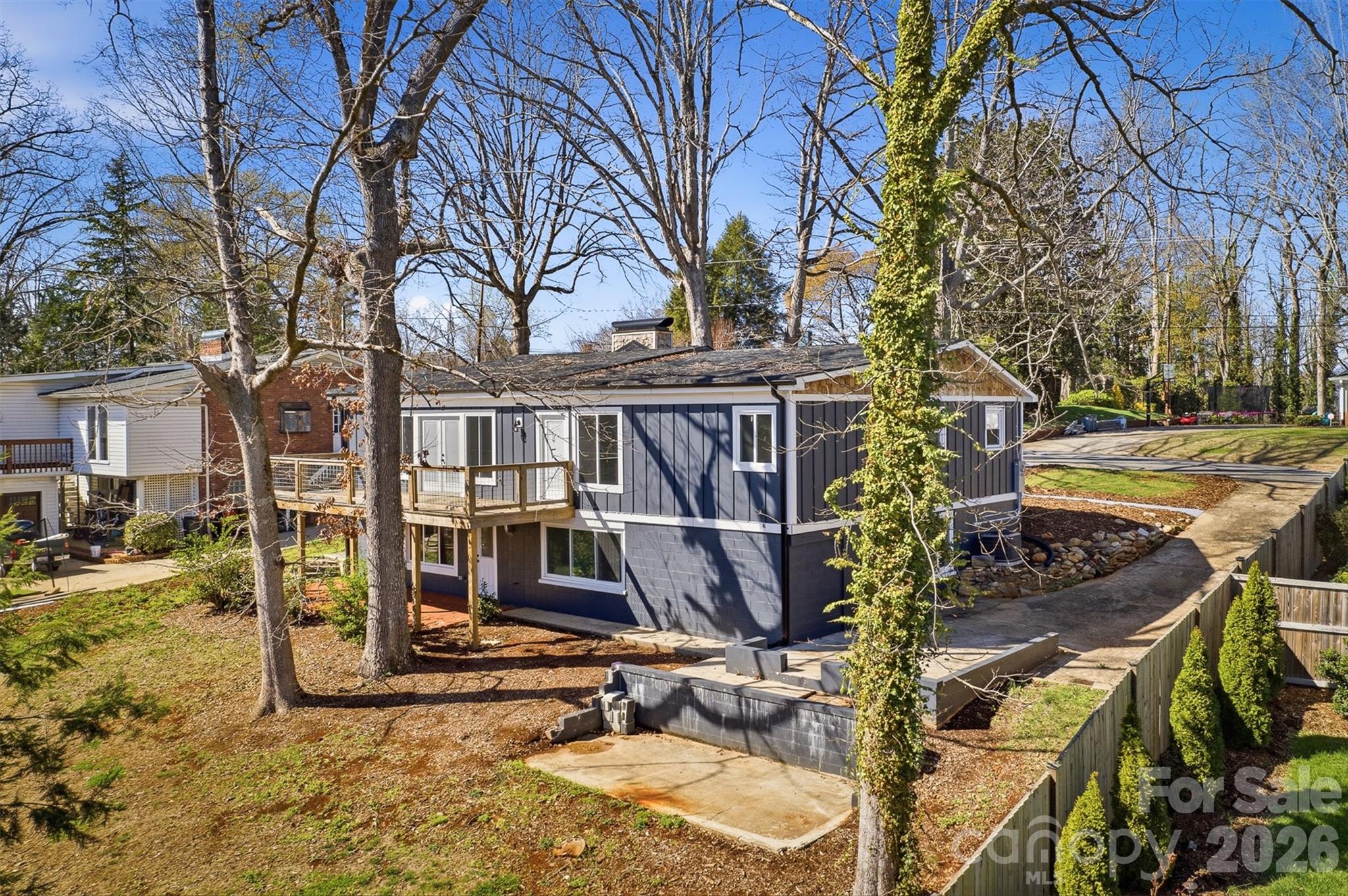 223 W Park Drive — Morganton