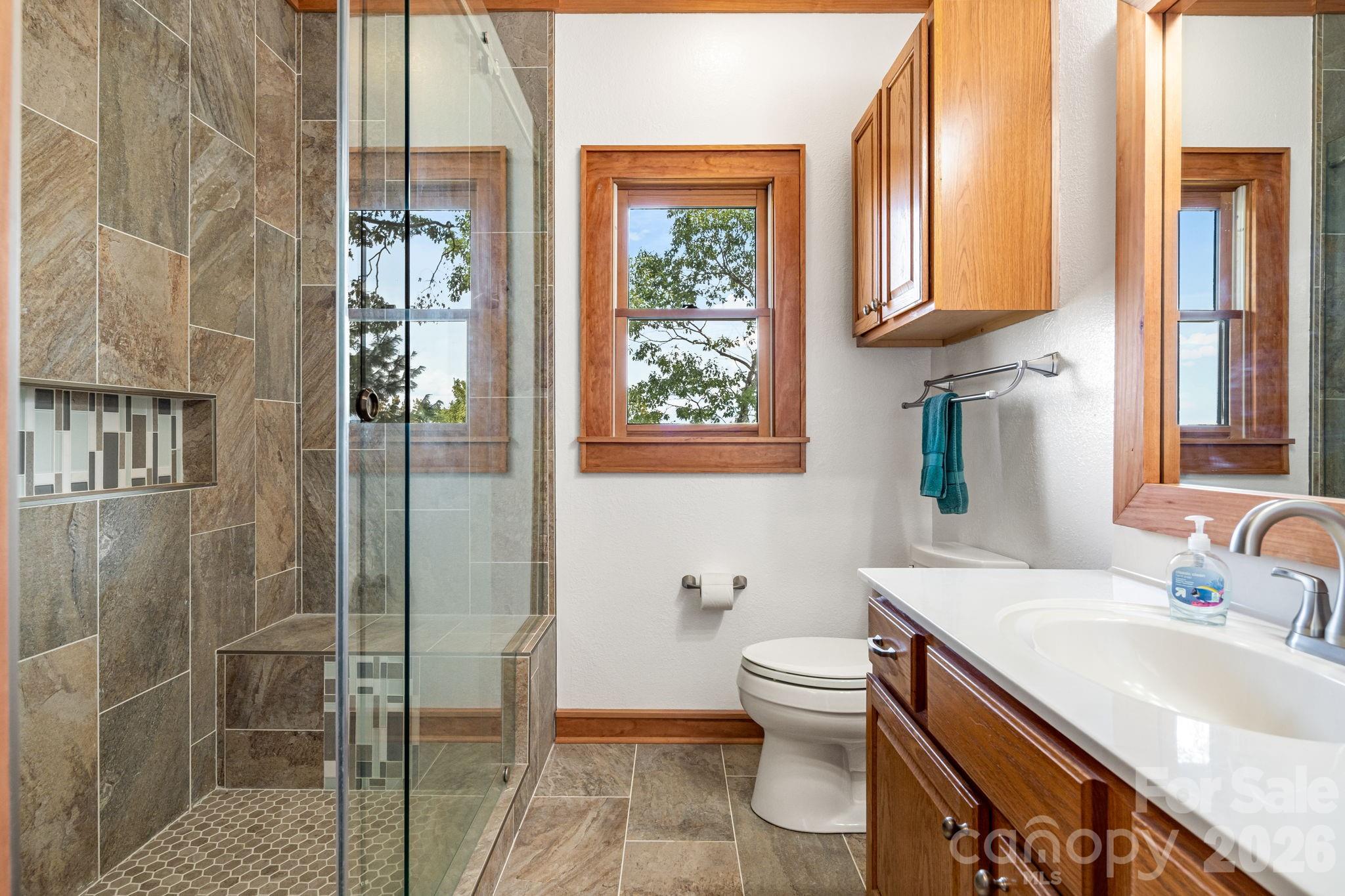133 Club House Drive #4B — Burnsville