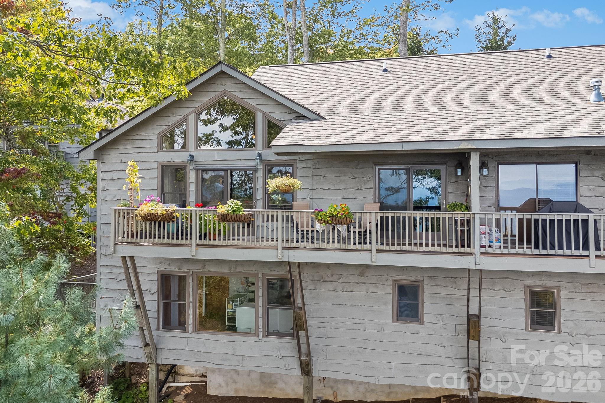 133 Club House Drive #4B — Burnsville