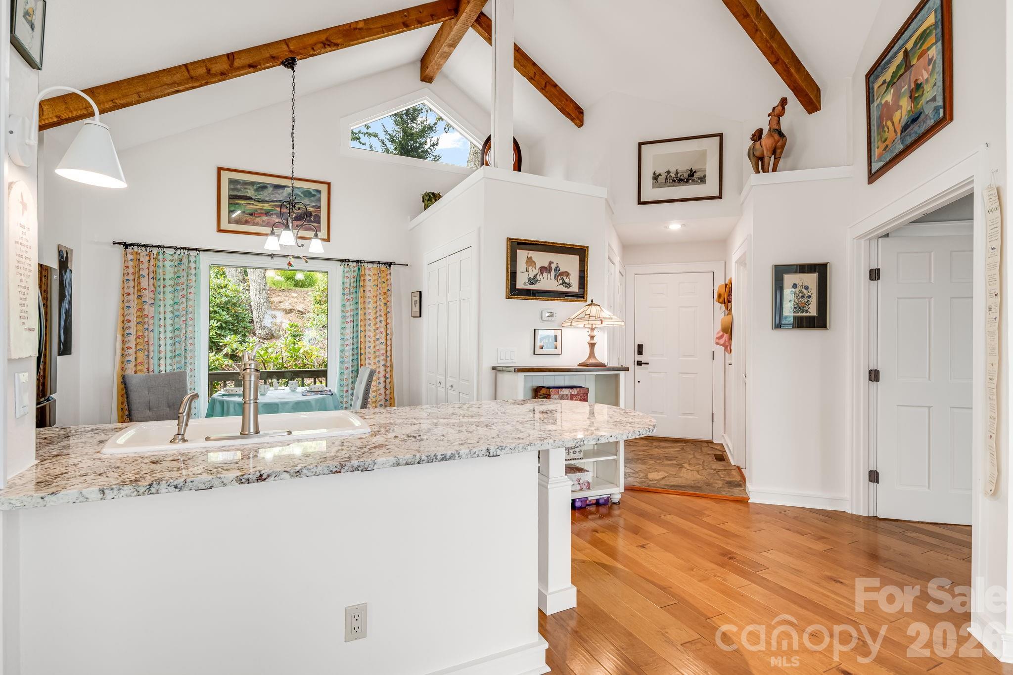 133 Club House Drive #4B — Burnsville