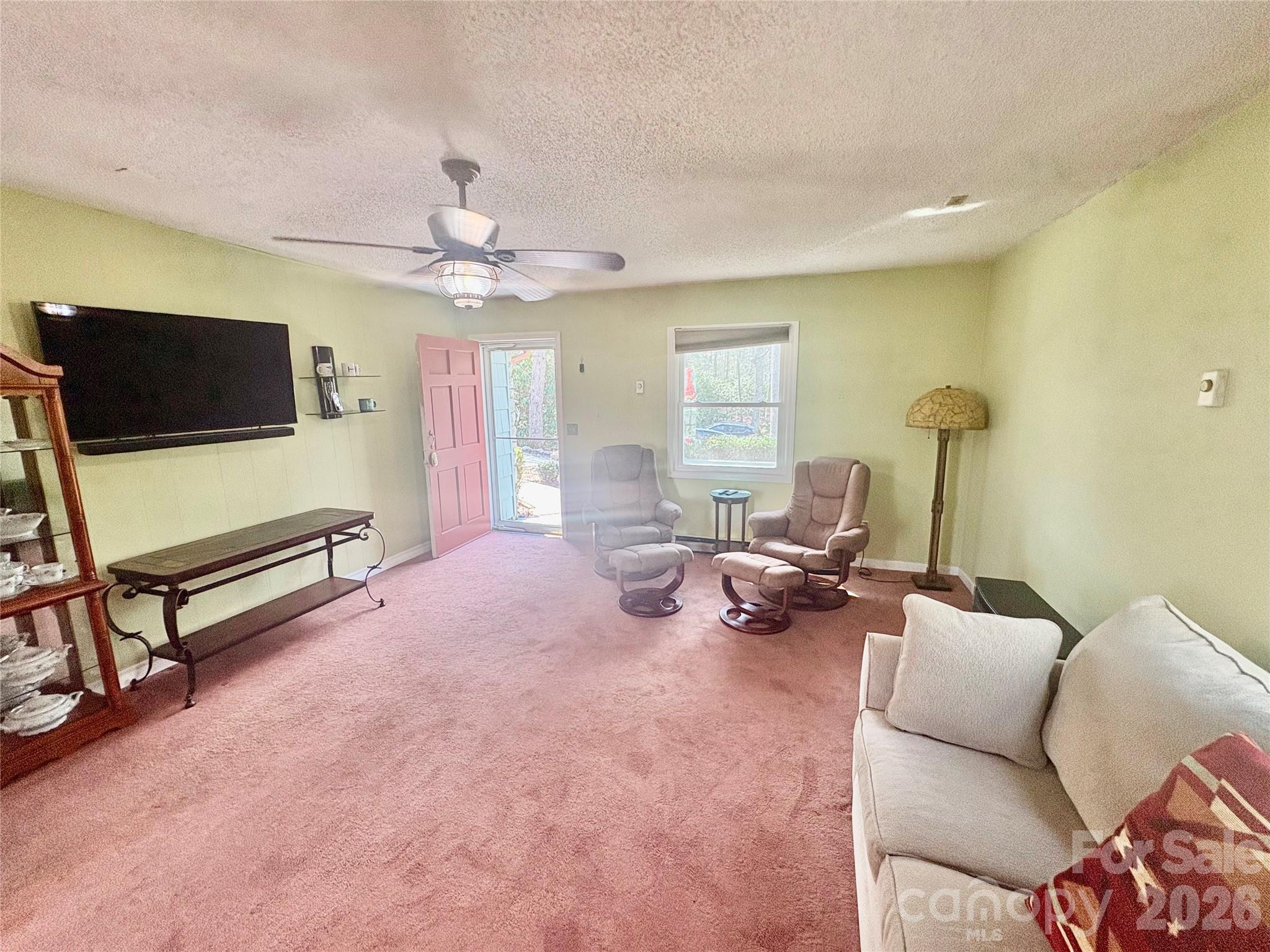 126 Ridgeview Road — Spruce Pine