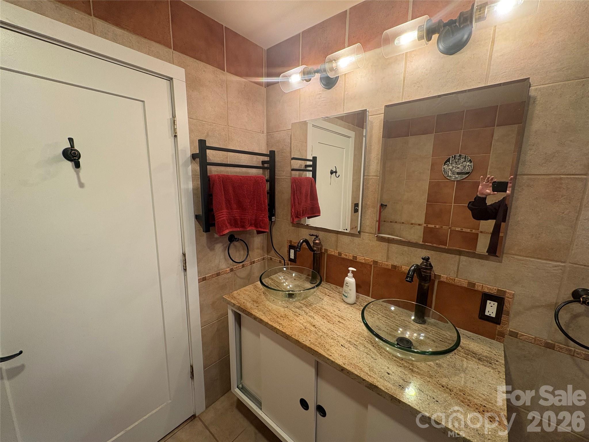 126 Ridgeview Road — Spruce Pine
