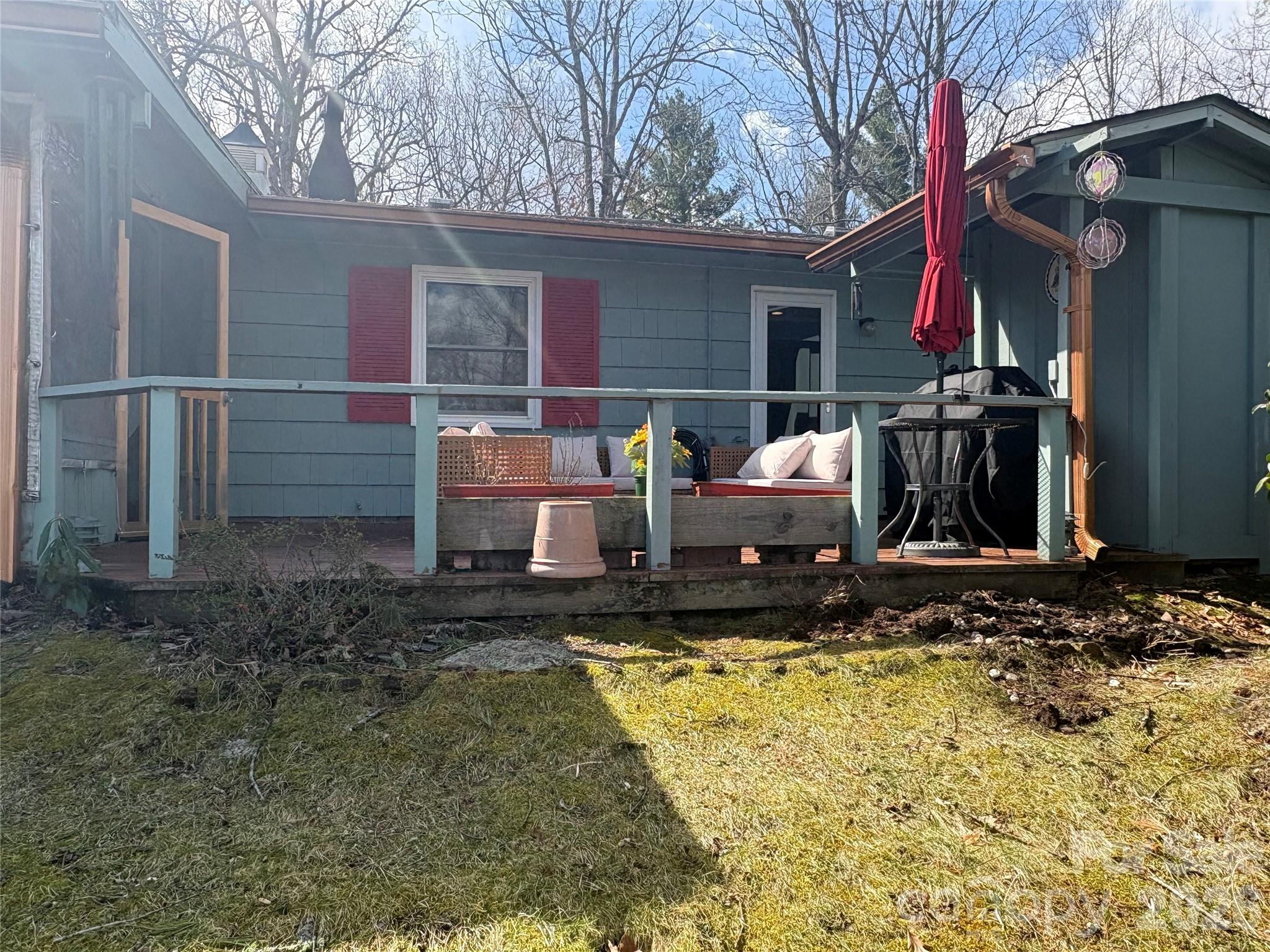 126 Ridgeview Road — Spruce Pine