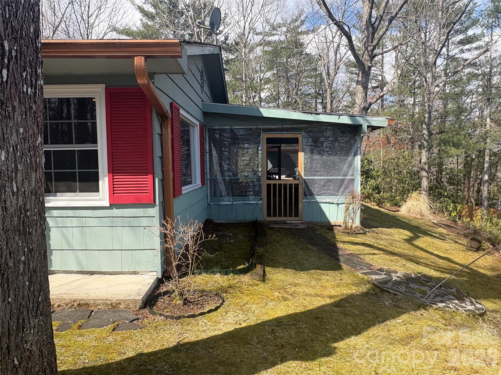 126 Ridgeview Road — Spruce Pine