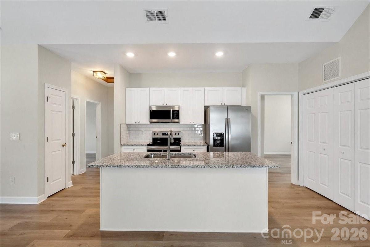 811 Craig Place — Shelby