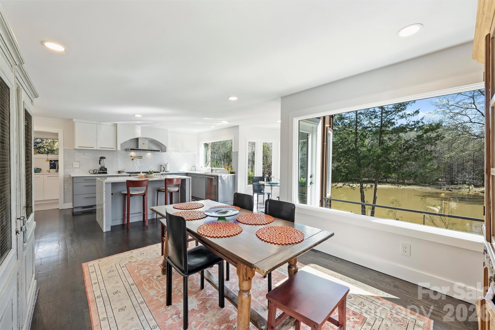 13730 Capriole Lane — Matthews