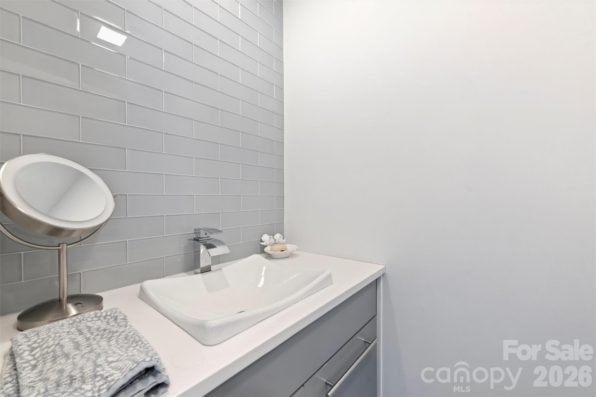 13730 Capriole Lane — Matthews
