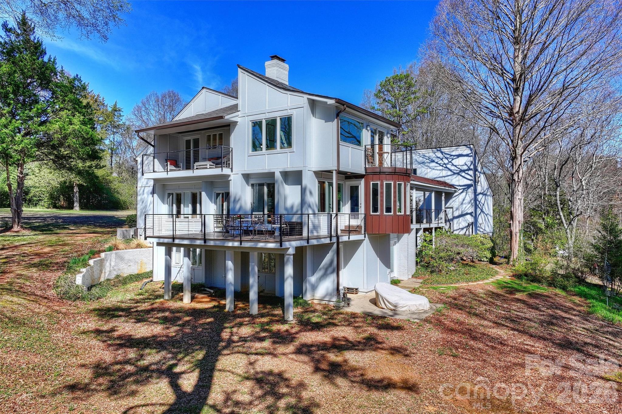 13730 Capriole Lane — Matthews