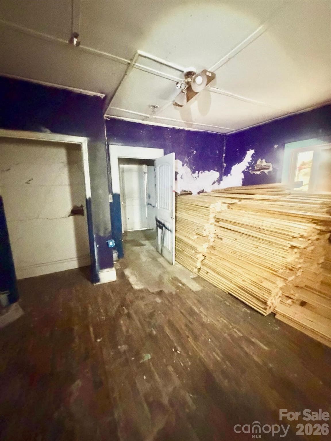 624 N Center Street — Spartanburg