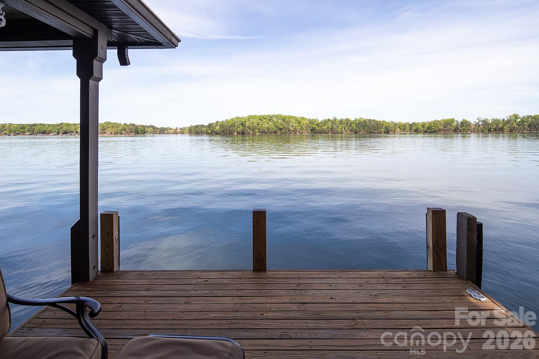 1329 Berry Hill Drive — Norwood