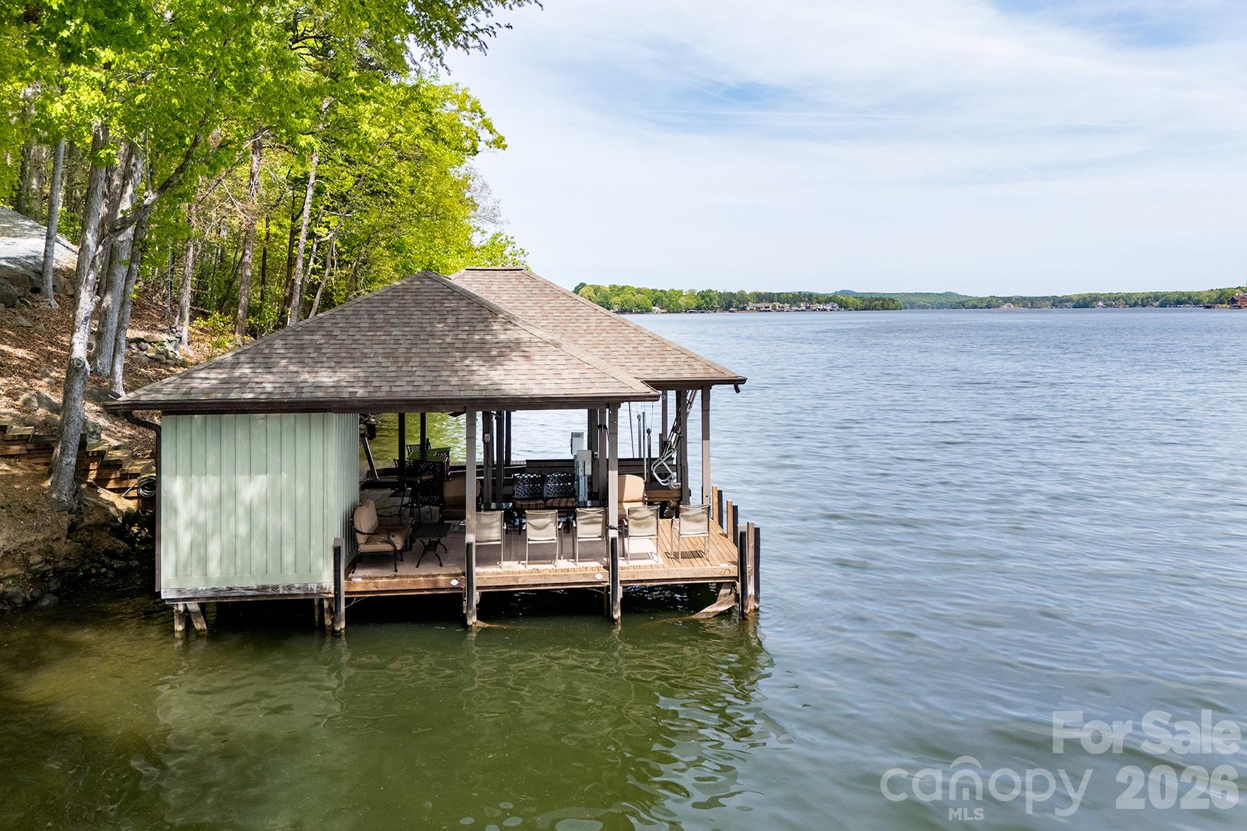 1329 Berry Hill Drive — Norwood