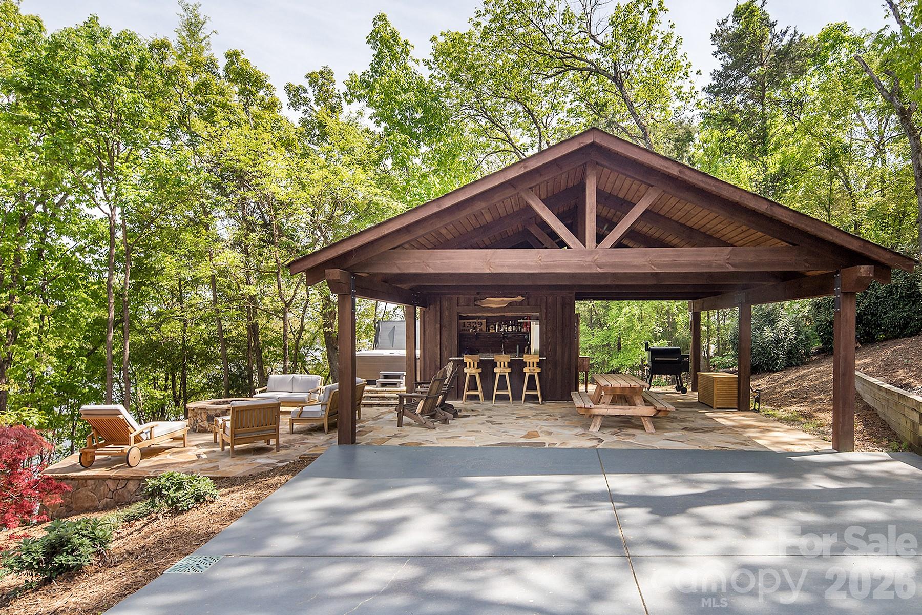 1329 Berry Hill Drive — Norwood