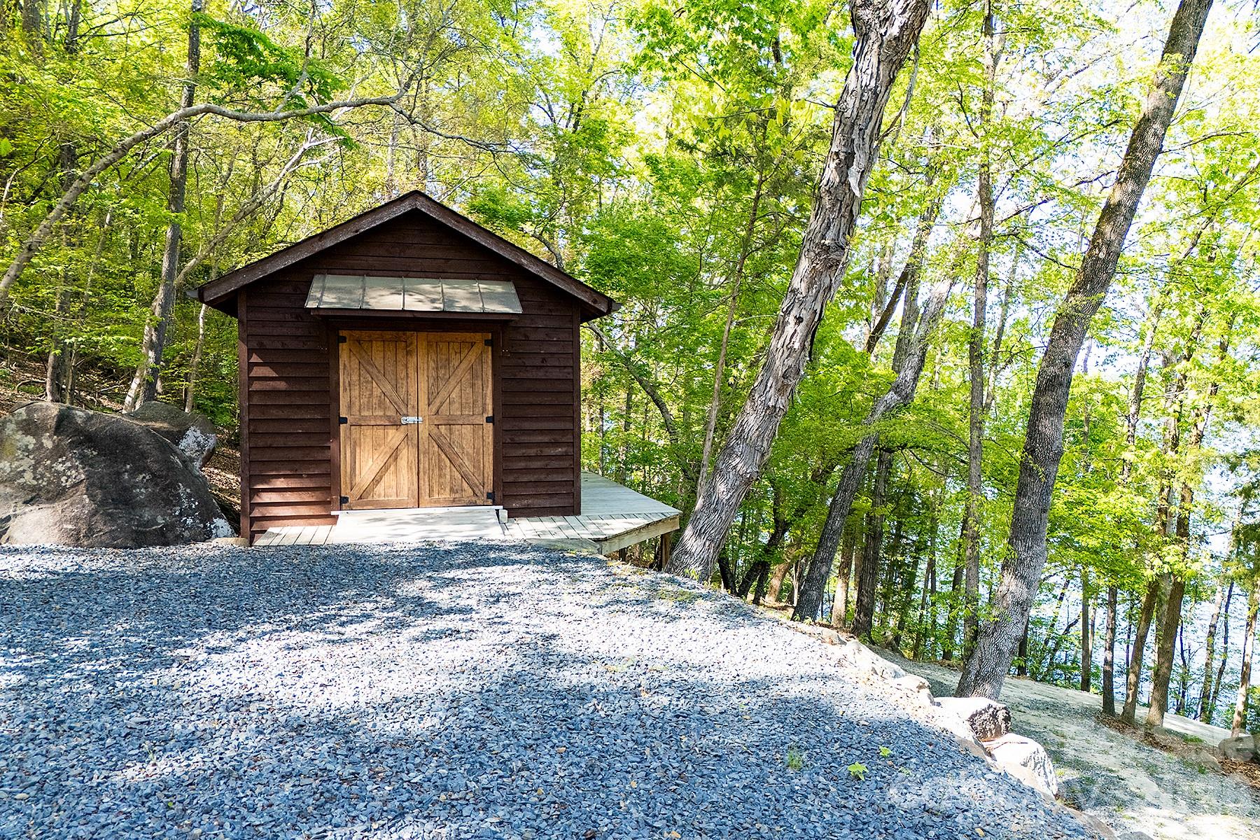 1329 Berry Hill Drive — Norwood