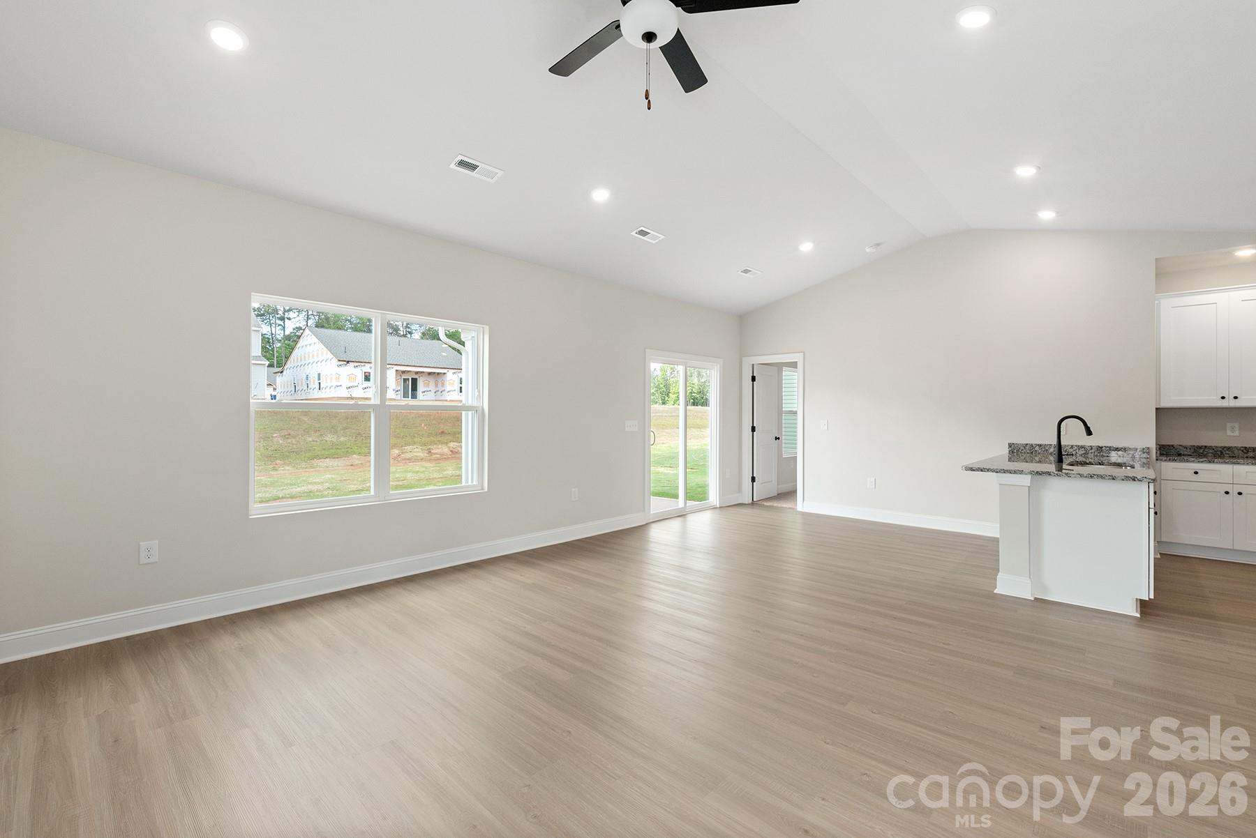 6718 Fairford Drive — Charlotte