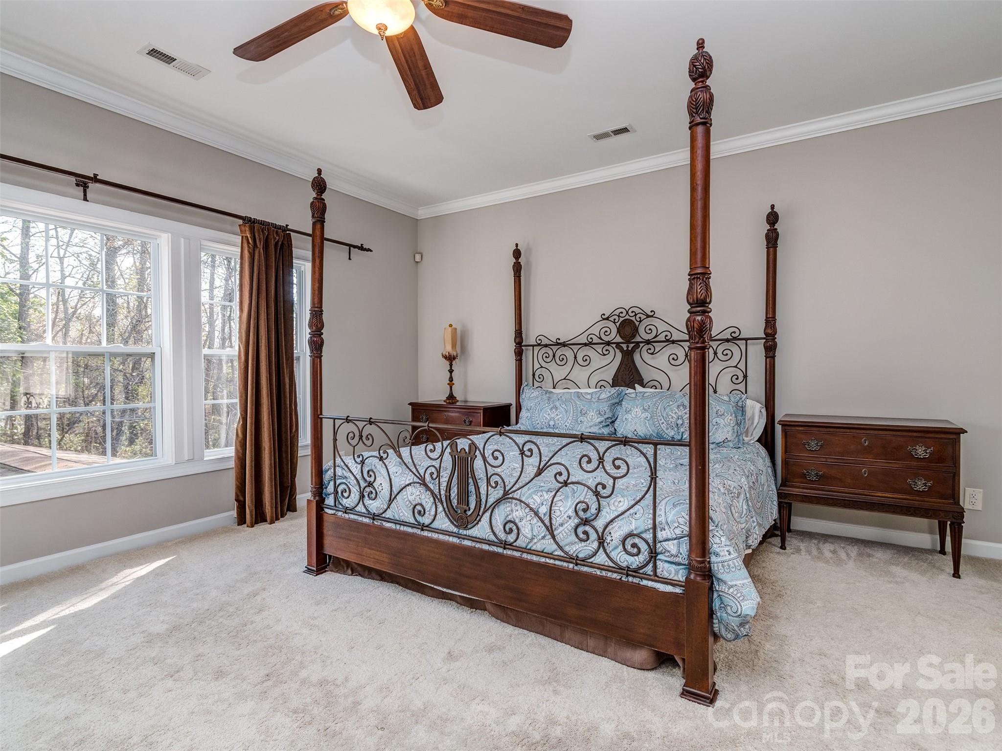 12103 Crescent Run Court — Charlotte