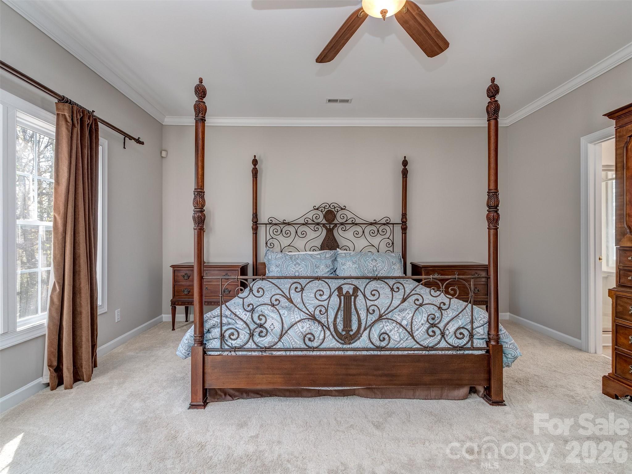 12103 Crescent Run Court — Charlotte