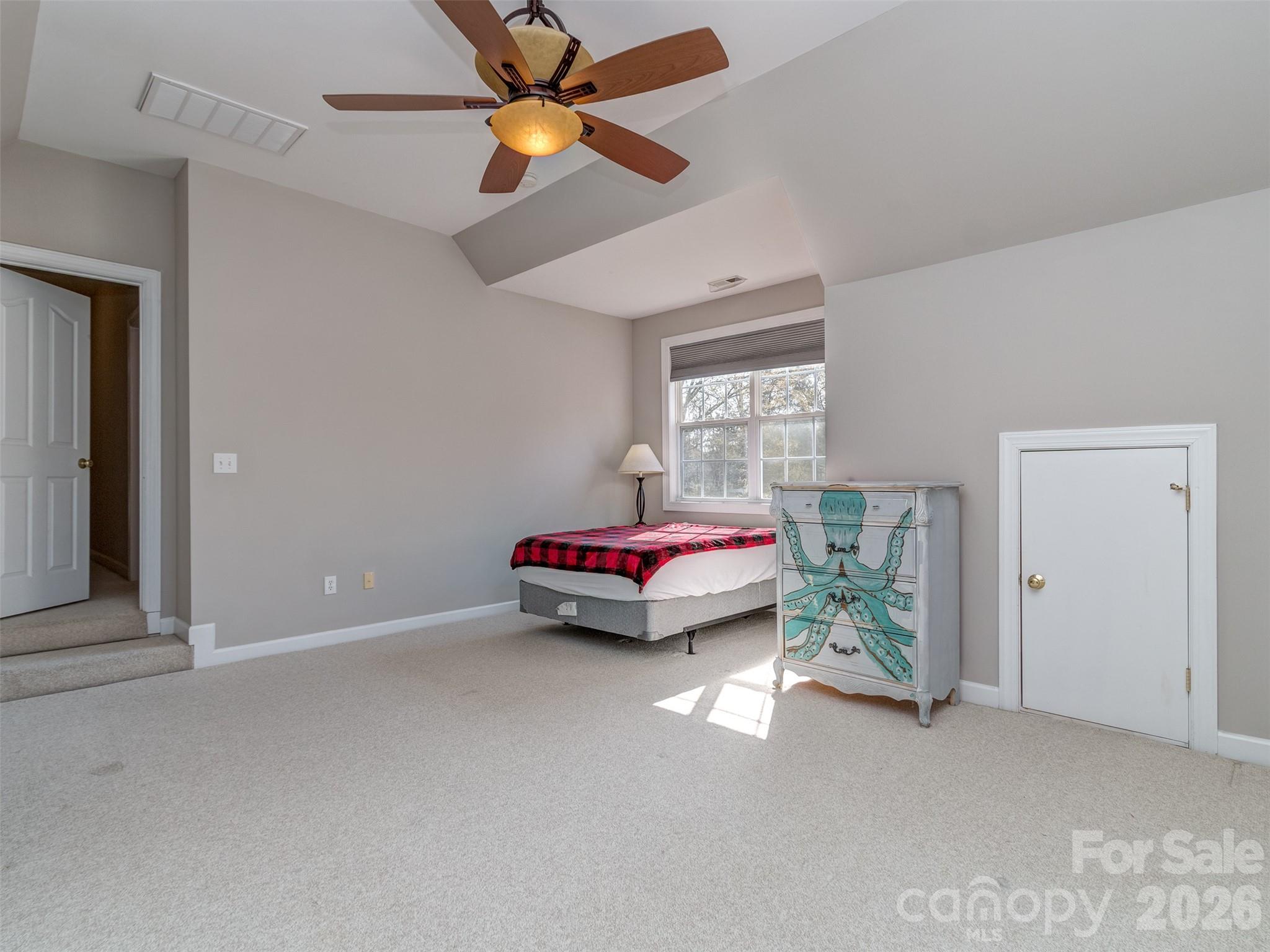 12103 Crescent Run Court — Charlotte