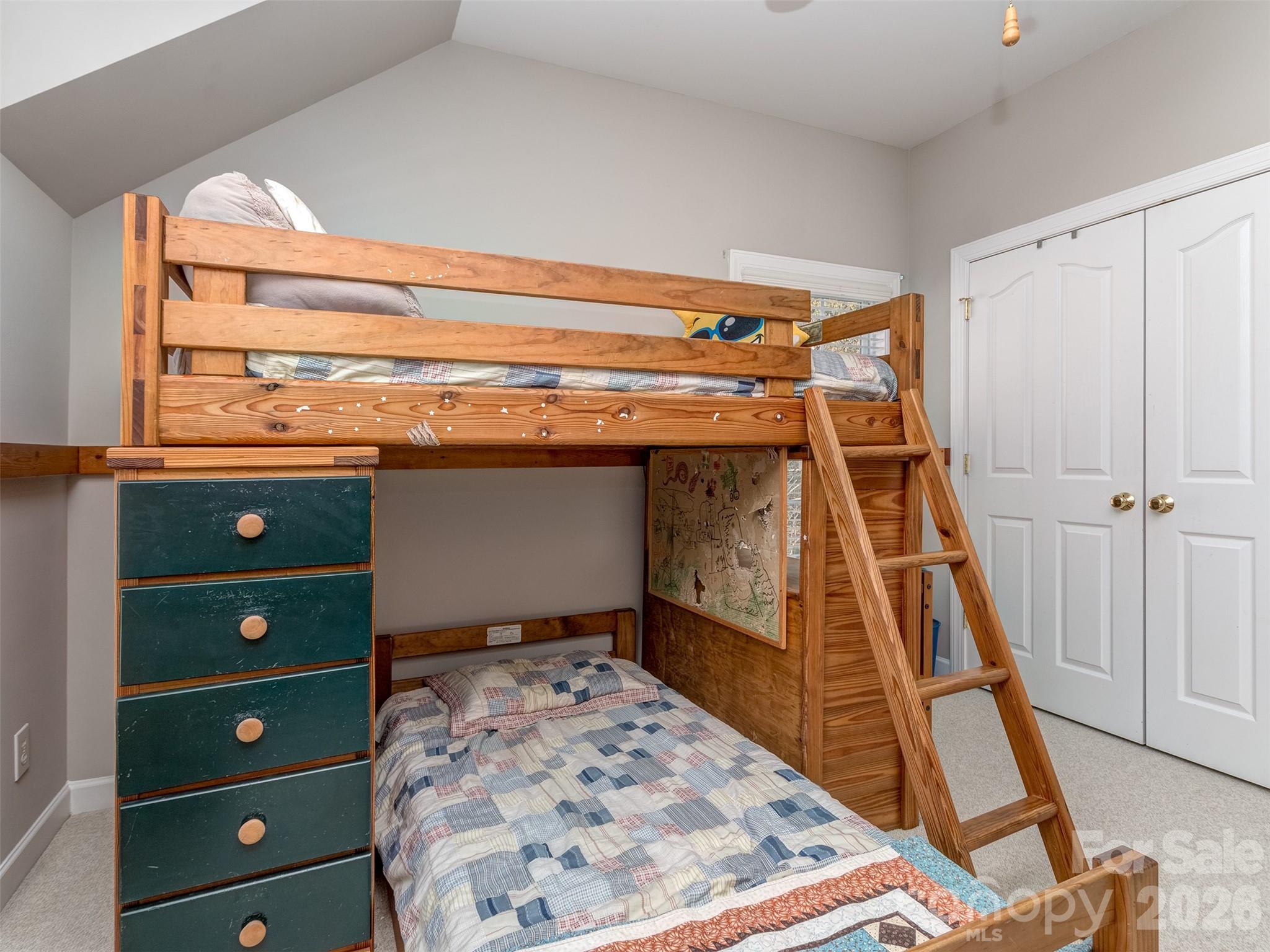 12103 Crescent Run Court — Charlotte
